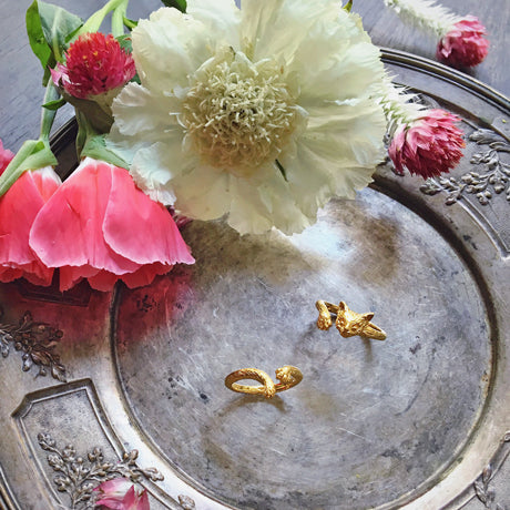 Cat face & hand ring/ gold