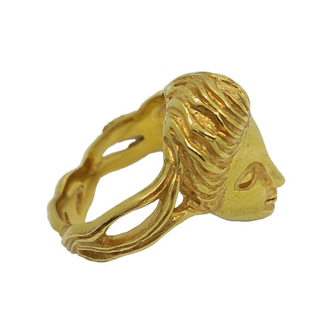 La reveuse ring