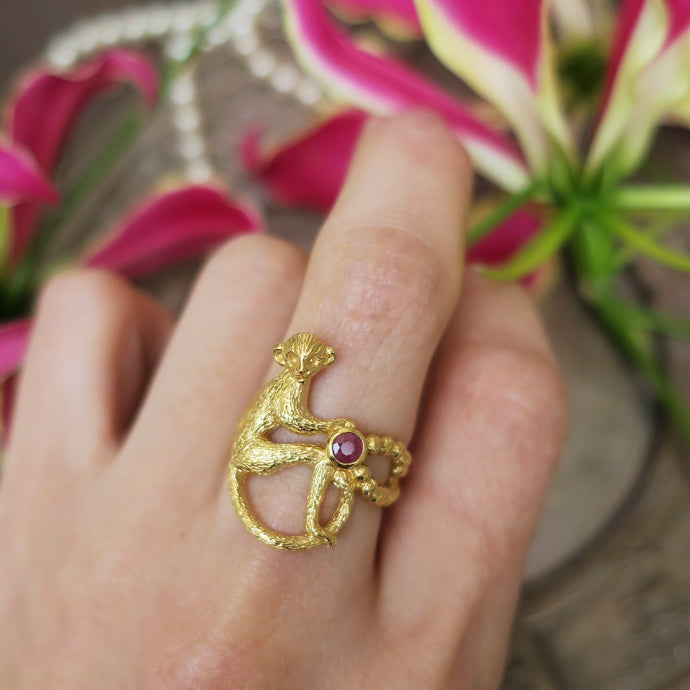 "Voleur" monkey ring/ gold