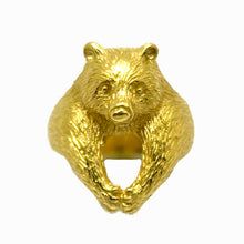 Load image into Gallery viewer, Hug bear ring/ gold
