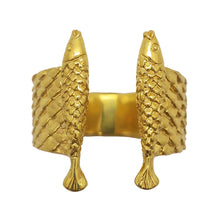 Load image into Gallery viewer, deux poissons ring/ gold
