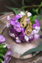 Load image into Gallery viewer, &quot;Majestic&quot; Amethysts piercings/ gold
