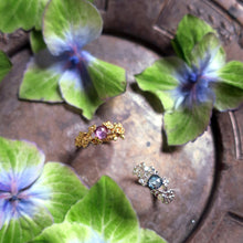 Load image into Gallery viewer, Hortensias ring / gold
