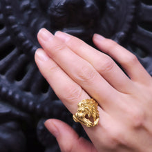 Load image into Gallery viewer, Lion ring/ gold

